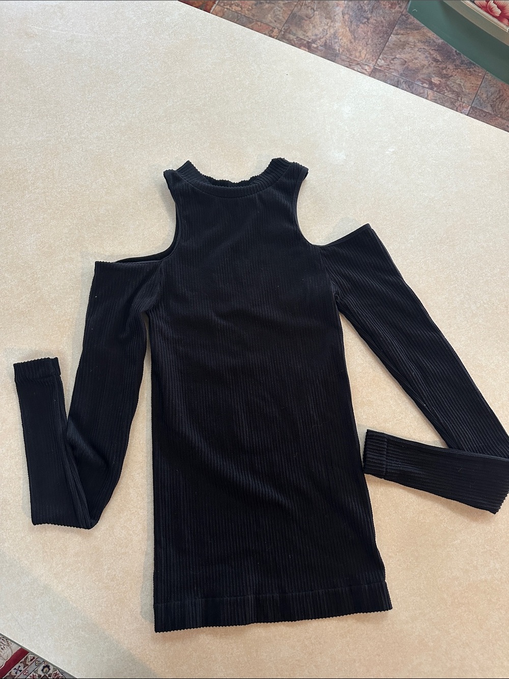 Free People Black Ribbed Cold-Shoulder Long-Sleeve Top